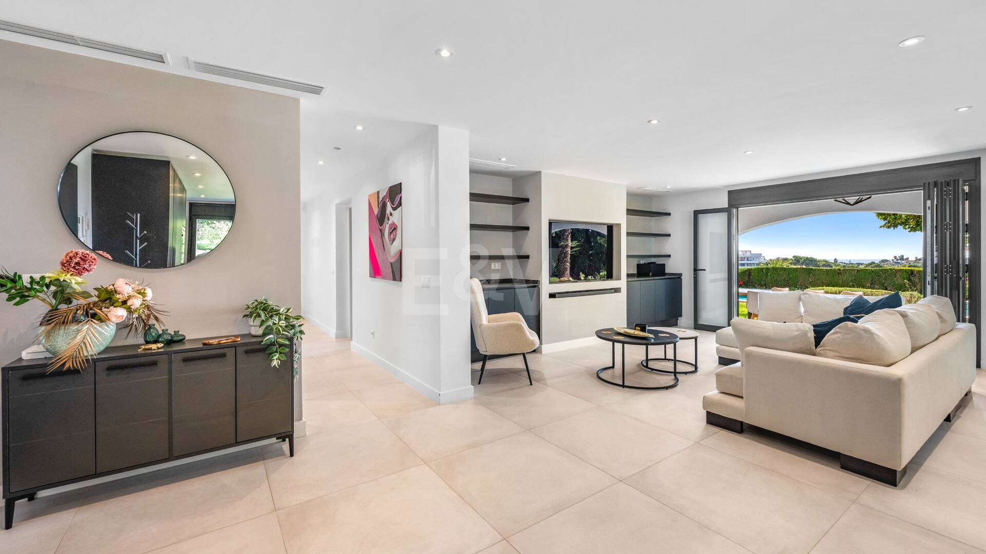 Villa bungalow contemporánea en alquiler a largo plazo cerca de La Quinta y San Pedro