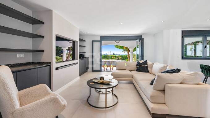 Villa bungalow contemporánea en alquiler a largo plazo cerca de La Quinta y San Pedro