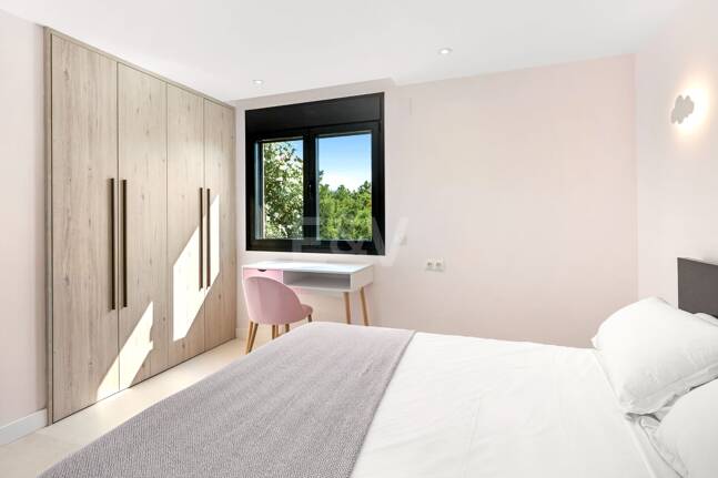 Villa bungalow contemporánea en alquiler a largo plazo cerca de La Quinta y San Pedro
