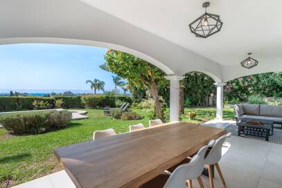 Villa bungalow contemporánea en alquiler a largo plazo cerca de La Quinta y San Pedro