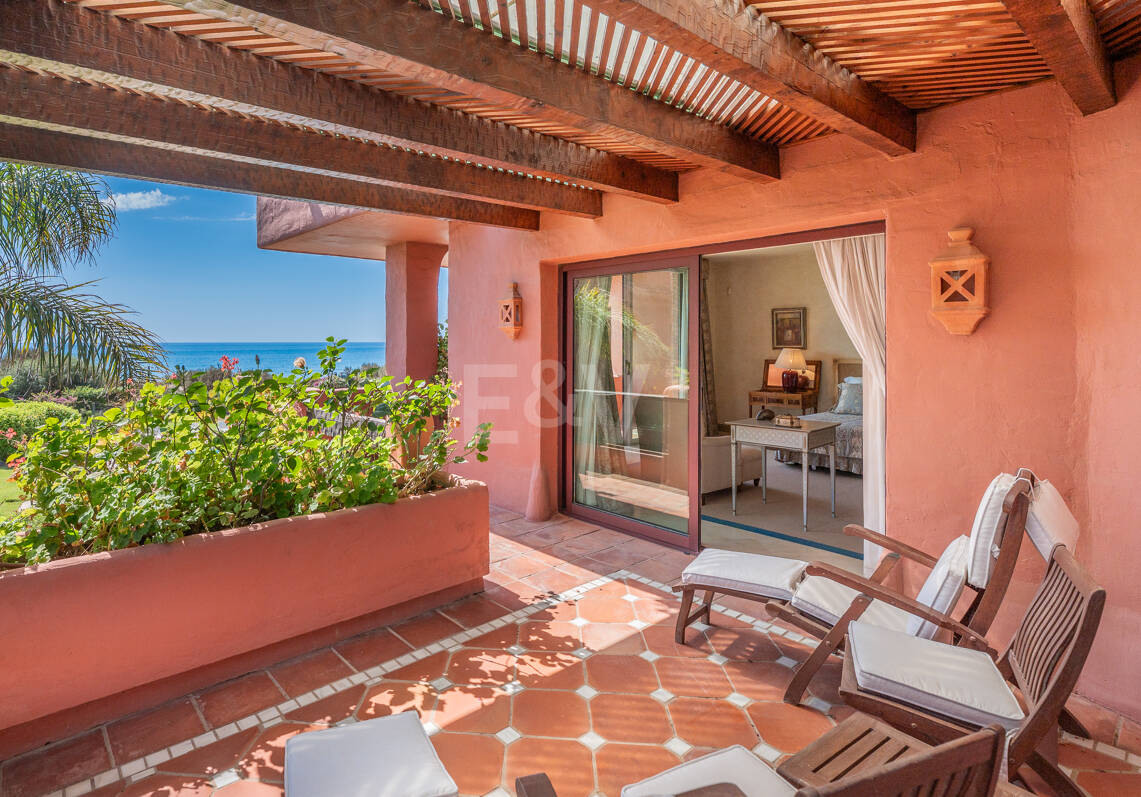 Apartament na parterze do wynajęcia w Alicate Playa, Marbella Wschodnia