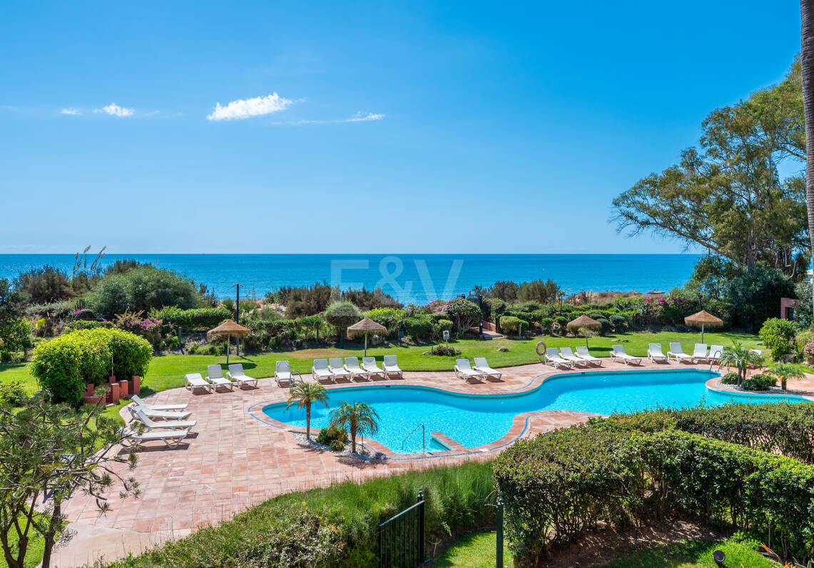 Apartament na parterze do wynajęcia w Alicate Playa, Marbella Wschodnia