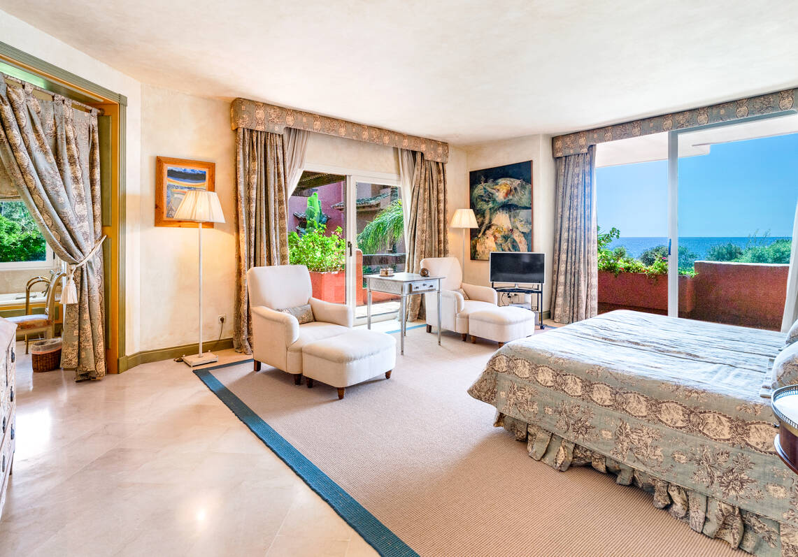 Apartament na parterze do wynajęcia w Alicate Playa, Marbella Wschodnia