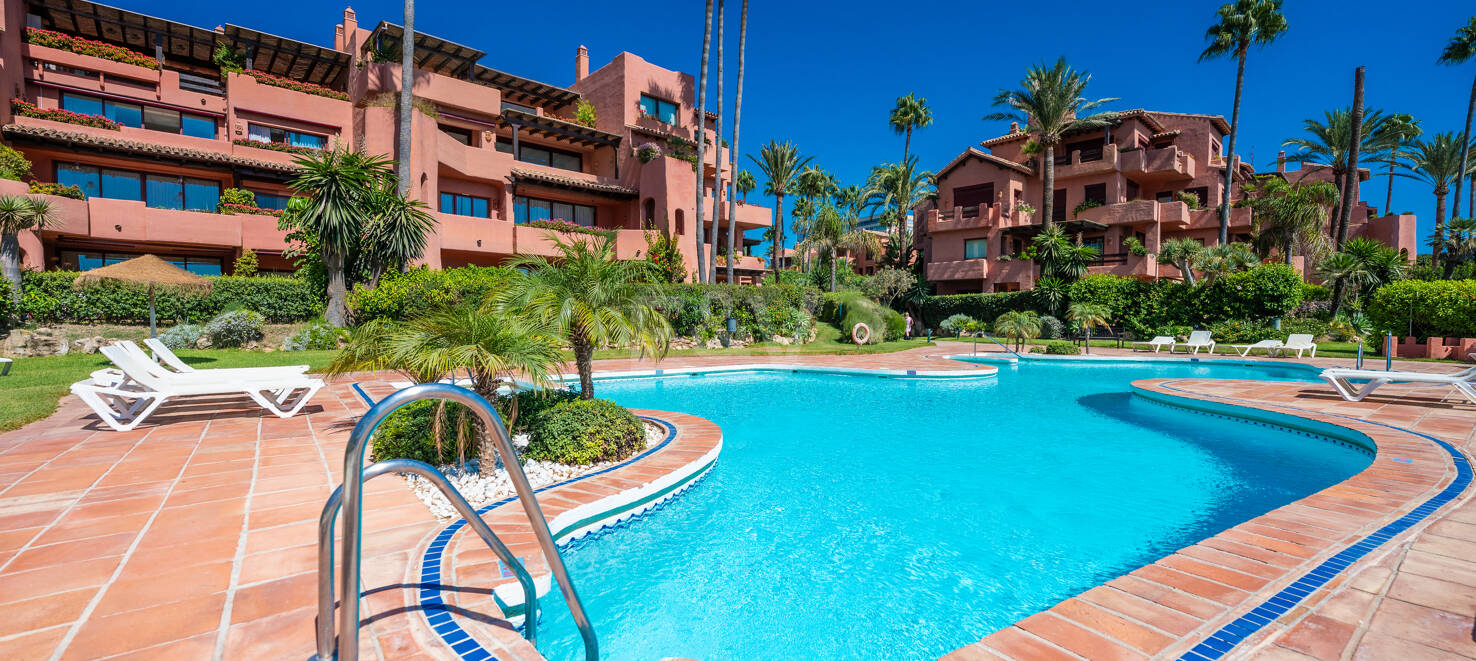 Appartement rez de chaussée à louer en Marbella Golden Mile, Marbella (Toutes les zones)