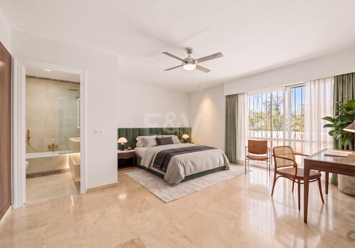 Spacious Frontline Golf Apartment with Expansive Terrace and Open Golf Views