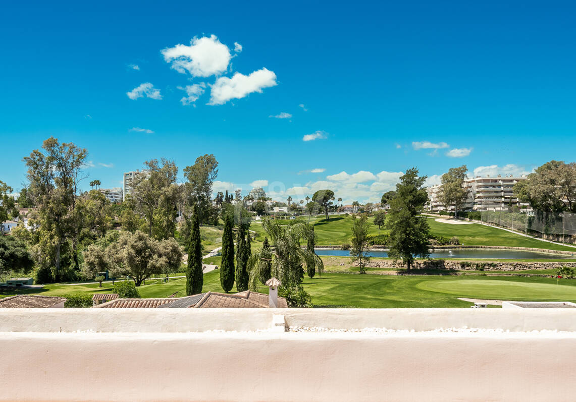 Spacious Frontline Golf Apartment with Expansive Terrace and Open Golf Views