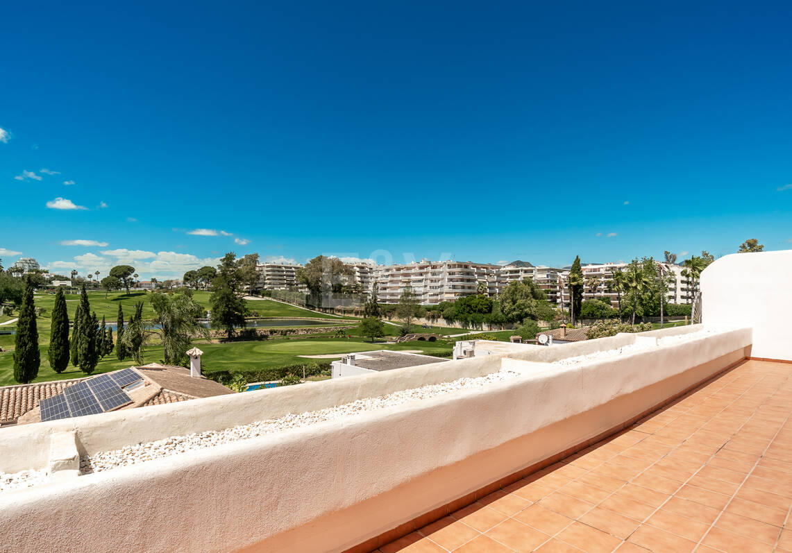 Spacious Frontline Golf Apartment with Expansive Terrace and Open Golf Views