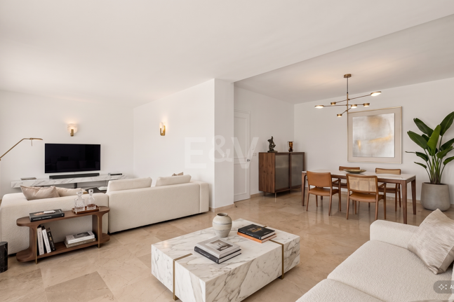 Spacious Frontline Golf Apartment with Expansive Terrace and Open Golf Views