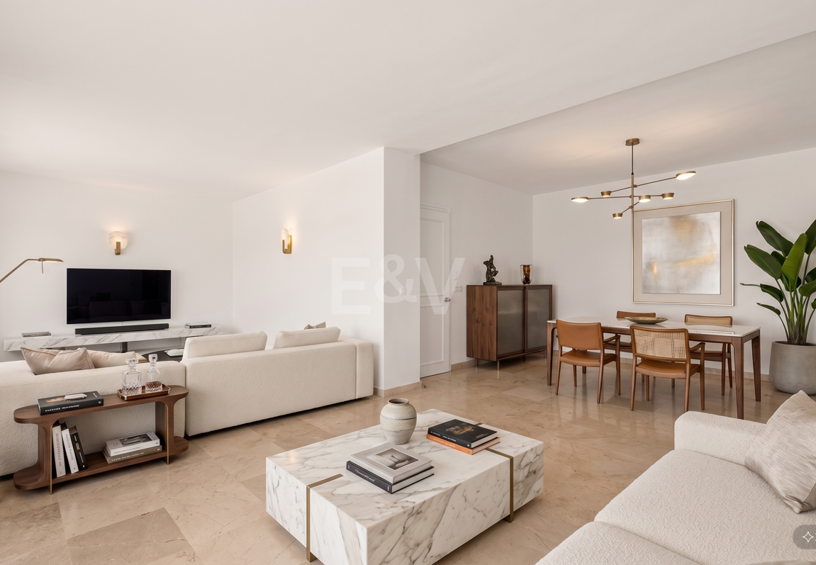 Spacious Frontline Golf Apartment with Expansive Terrace and Open Golf Views