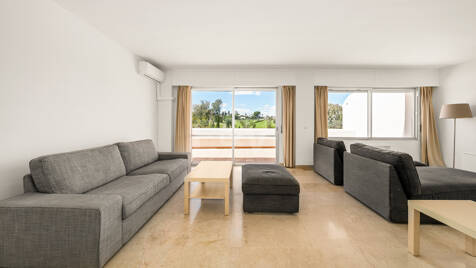 Spacious Frontline Golf Apartment with Expansive Terrace and Open Golf Views