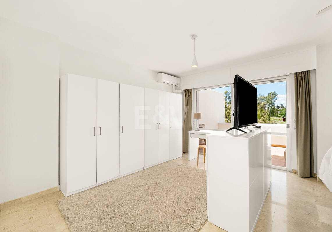 Spacious Frontline Golf Apartment with Expansive Terrace and Open Golf Views