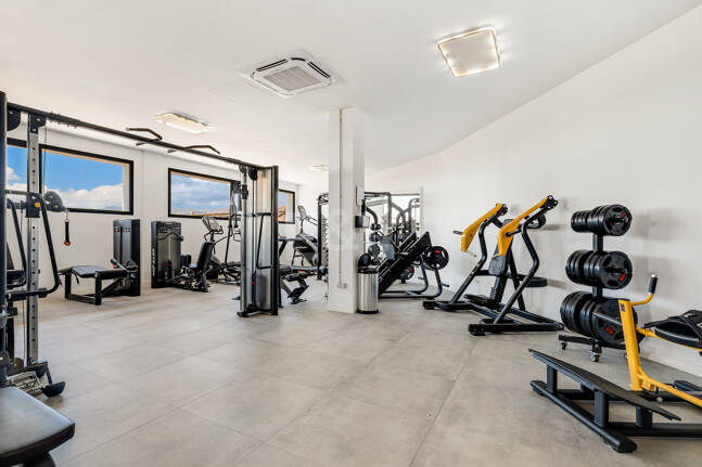 Modern Apartment with Resort-Style Amenities and Touristic License