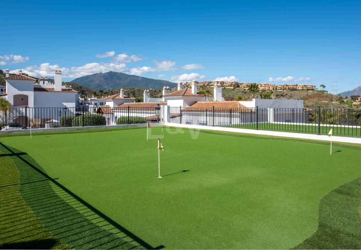 Modern Apartment with Resort-Style Amenities and Touristic License