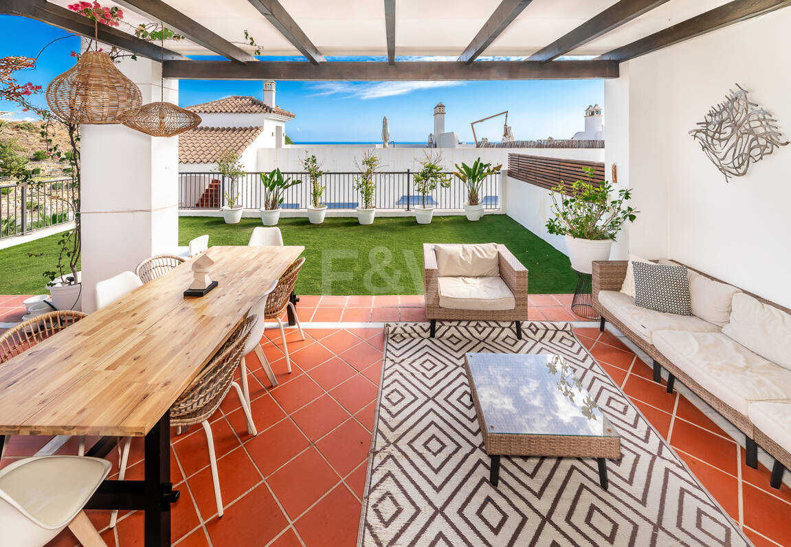 Modern Apartment with Resort-Style Amenities and Touristic License