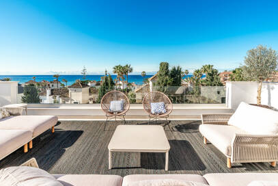 Villa de luxe contemporaine 100 mètres de la plage en emplacement privilégié près des commodités