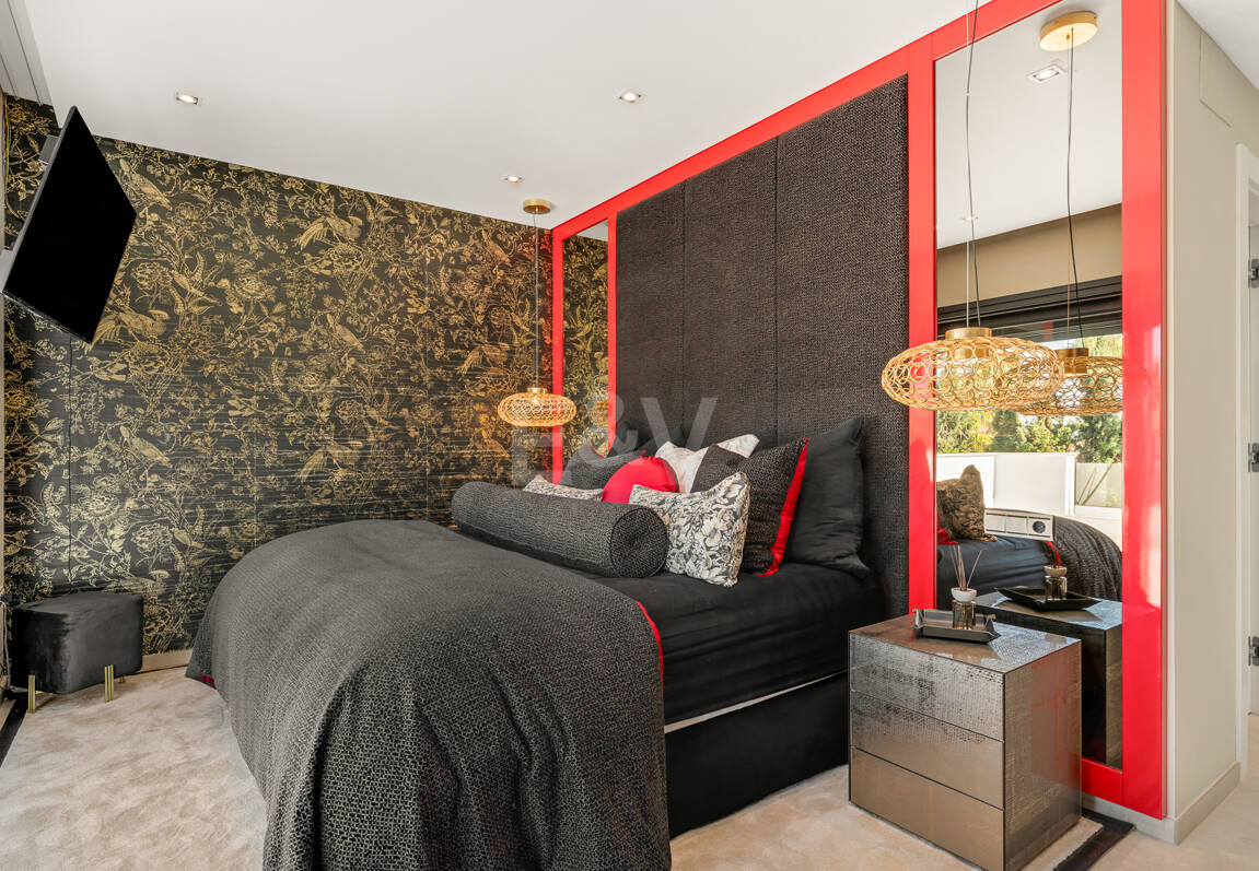 Villa de luxe contemporaine 100 mètres de la plage en emplacement privilégié près des commodités