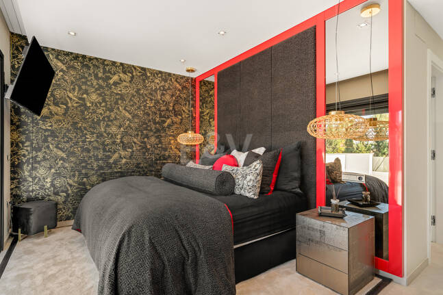 Villa de luxe contemporaine 100 mètres de la plage en emplacement privilégié près des commodités