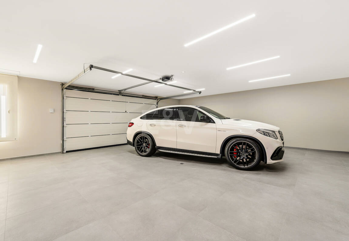 Villa de luxe contemporaine 100 mètres de la plage en emplacement privilégié près des commodités