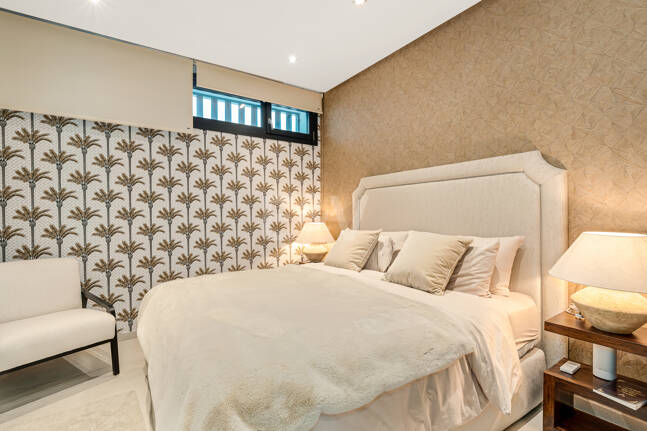 Villa de luxe contemporaine 100 mètres de la plage en emplacement privilégié près des commodités