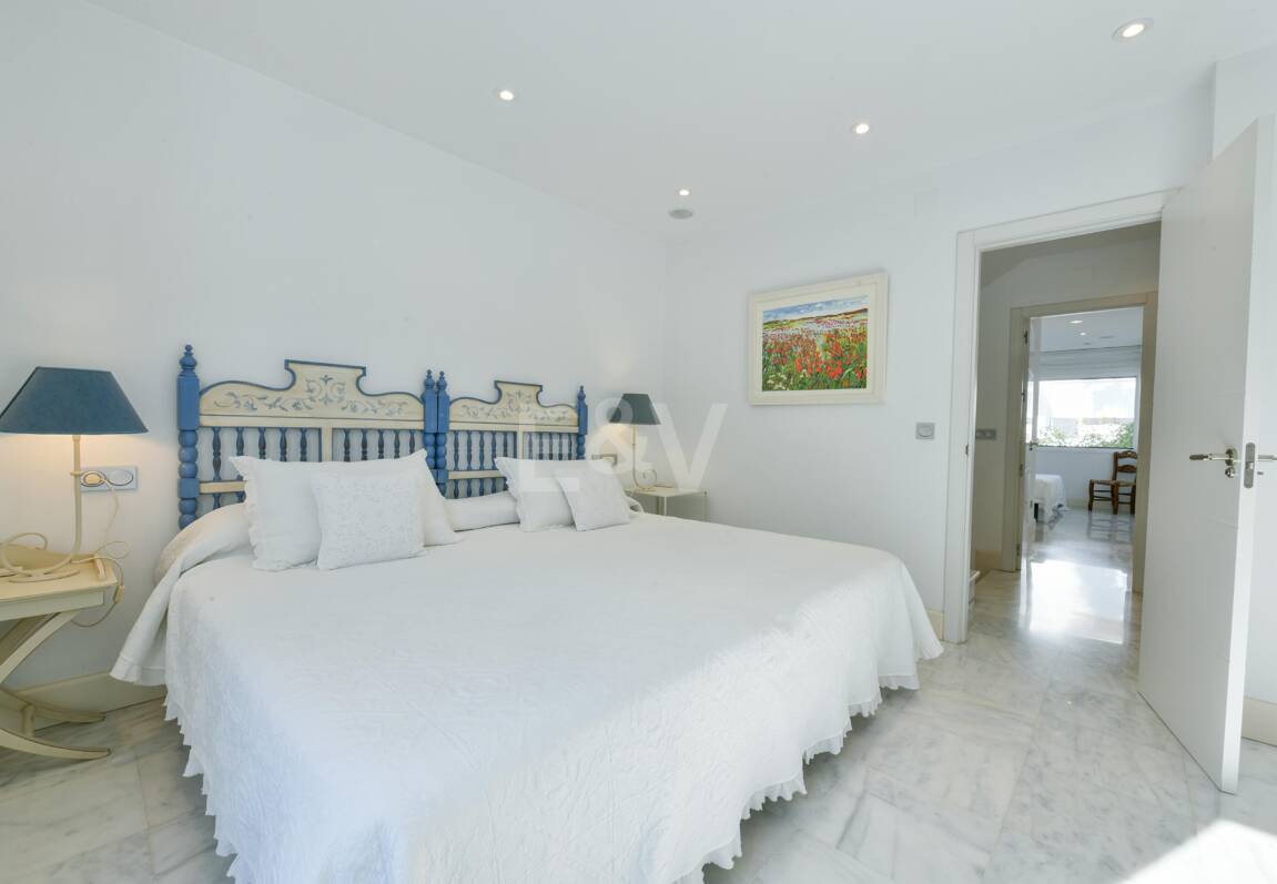 Luxury Beachside Property Steps from the Sea in the Golden Mile