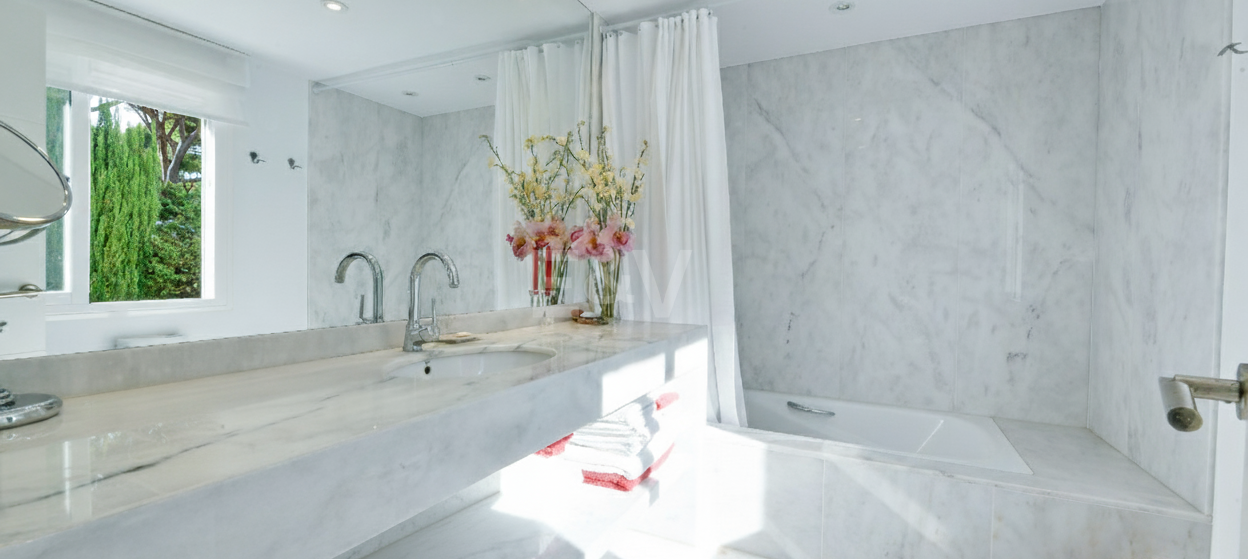 Radhus till salu i Marbellamar, Marbella Golden Mile