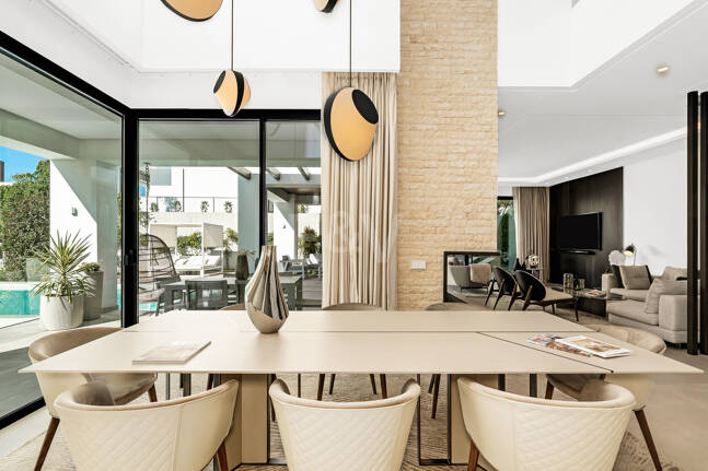 Villa contemporánea en La Fuente, la comunidad cerrada nueva más exclusiva de Marbella