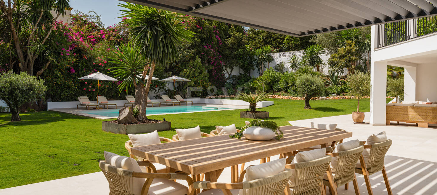 Luxuriöse Modernisierte Villa mit Meerblick an der Goldenen Meile von Marbella