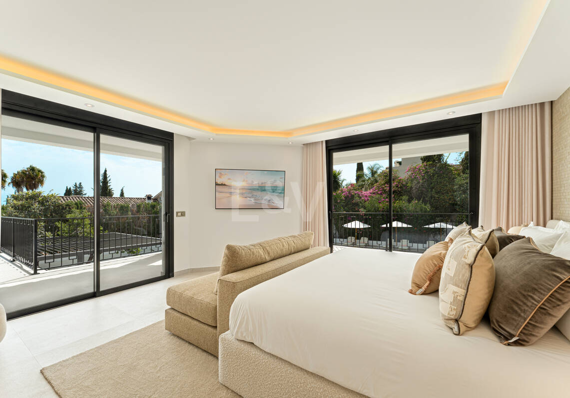 Impeccable Golden Mile Villa with Beautiful Sea and Mountain Views