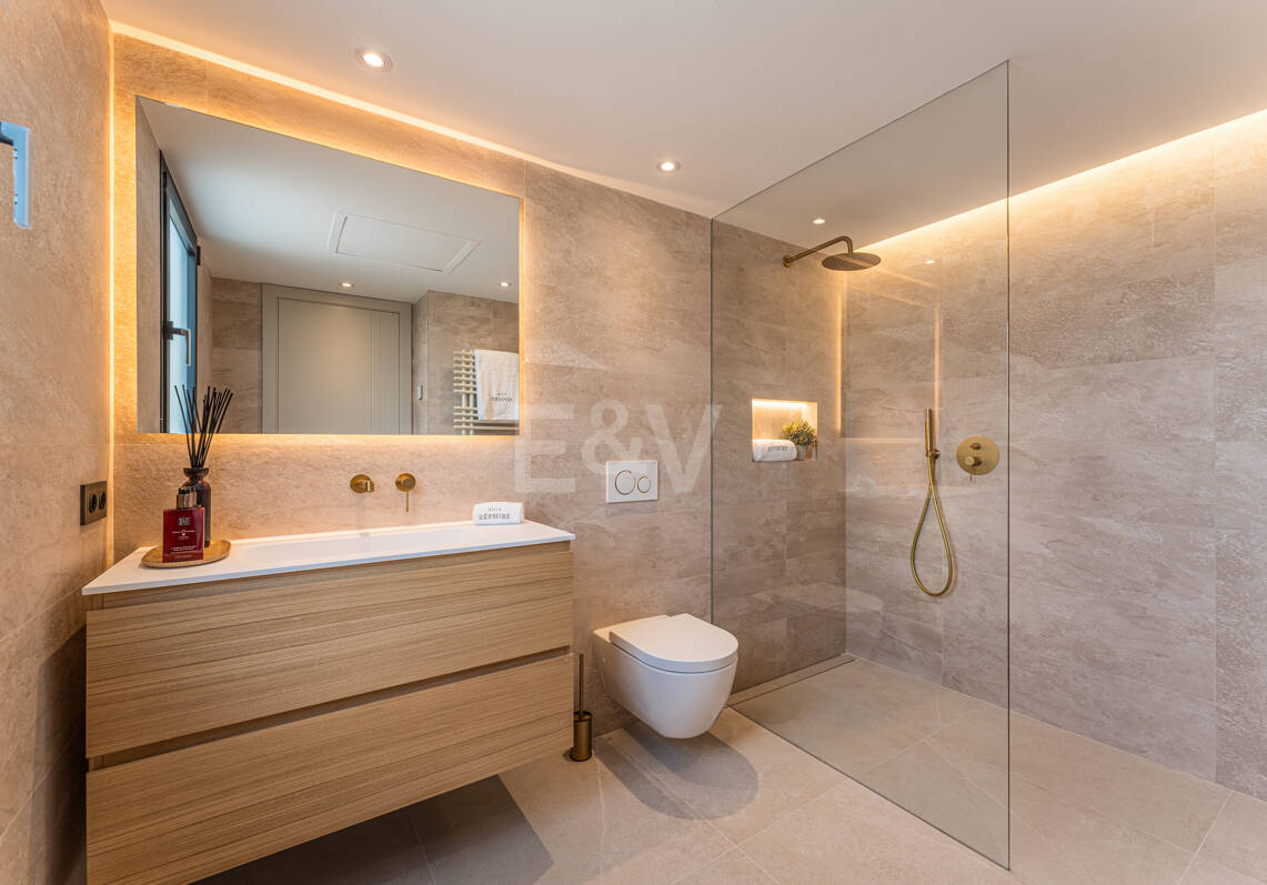 Impeccable Golden Mile Villa with Beautiful Sea and Mountain Views