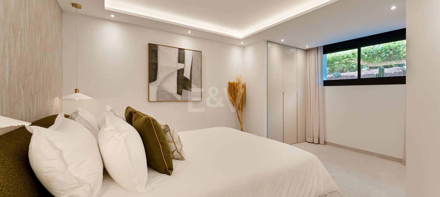 Luxuriöse Modernisierte Villa mit Meerblick an der Goldenen Meile von Marbella