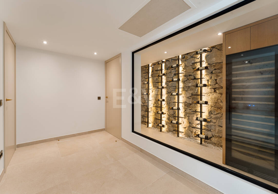 Impeccable Golden Mile Villa with Beautiful Sea and Mountain Views