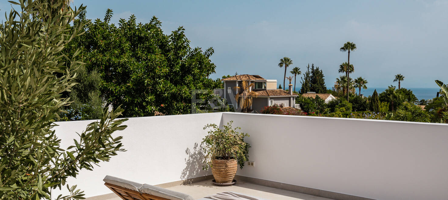 Luxuriöse Modernisierte Villa mit Meerblick an der Goldenen Meile von Marbella
