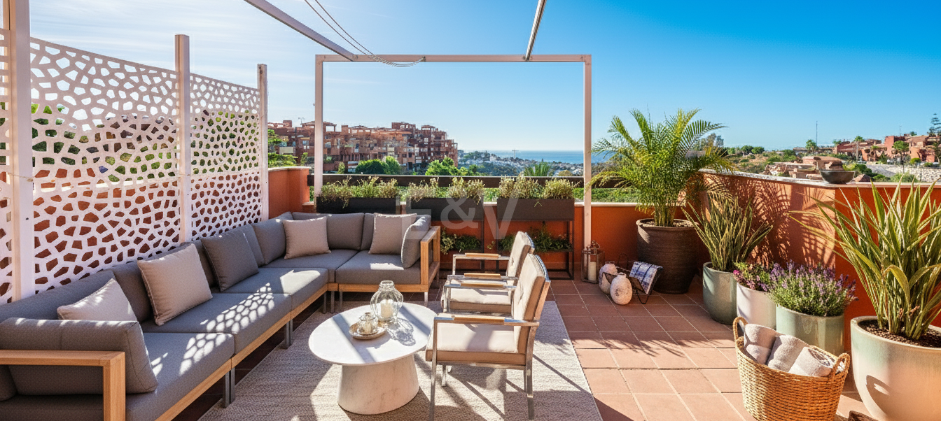 Penthouse with Solarium and Panoramic Views