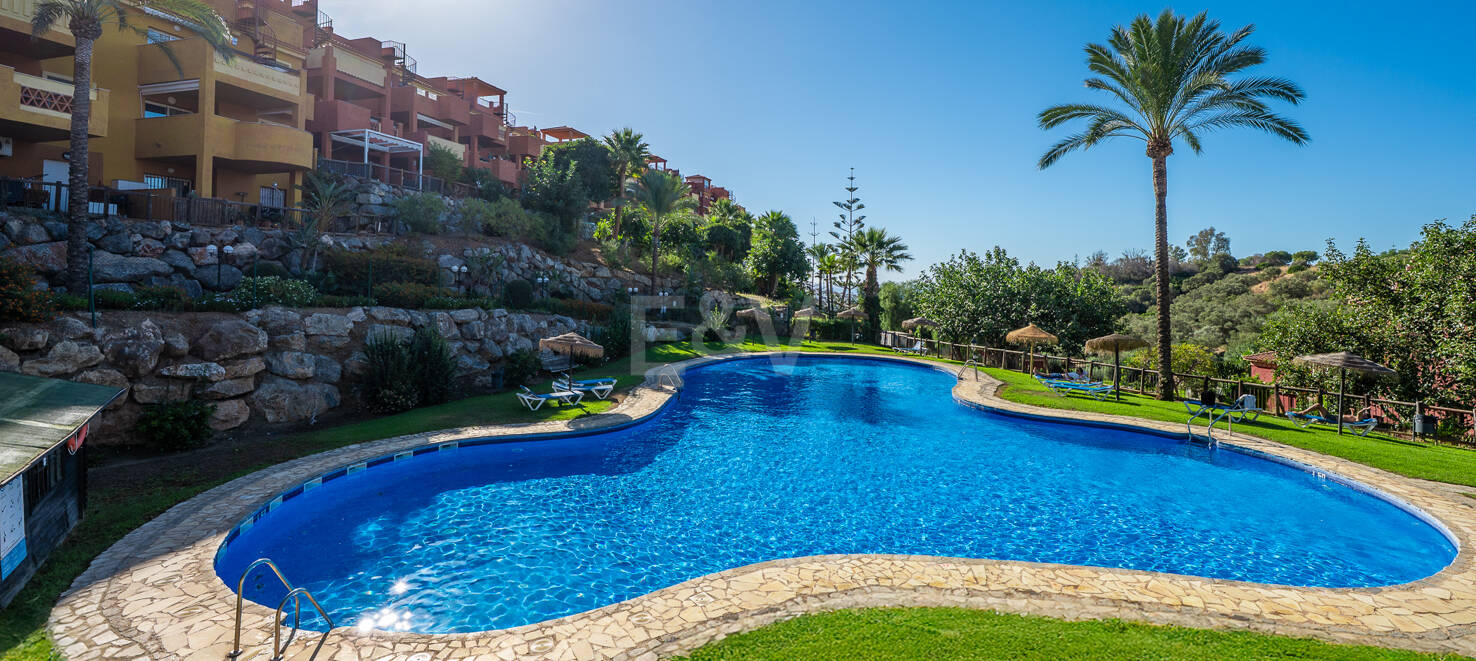 Penthouse with Solarium and Panoramic Views