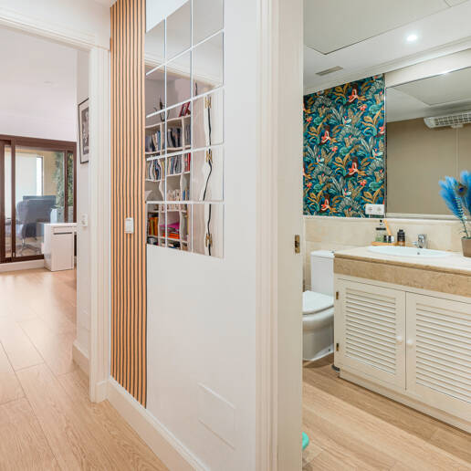 Apartamento con hermosas vistas al mar y acceso a comunidad de golf