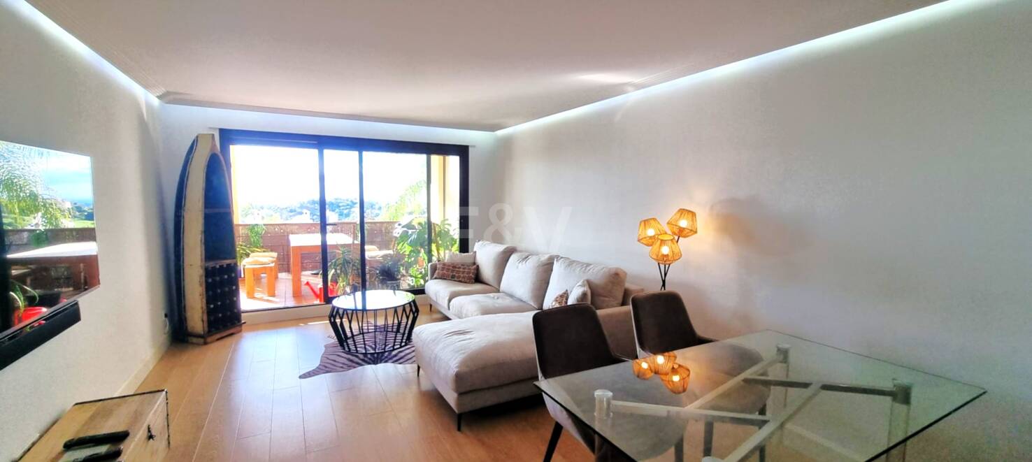 Wohnung mit wunderschönem Meerblick und Zugang zur Golfgemeinschaft