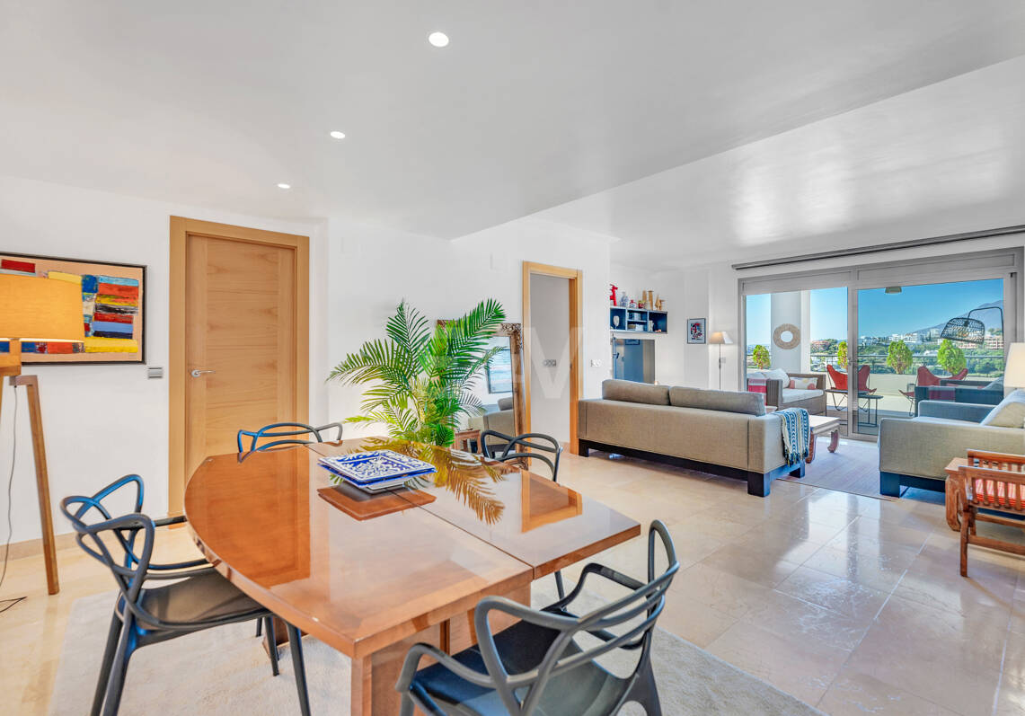 Exclusive Golf Apartment with Large Terrace and Panoramic Golf and Sea Views