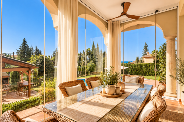 Élégante villa méditerranéenne avec vue sur la mer à El Rosario