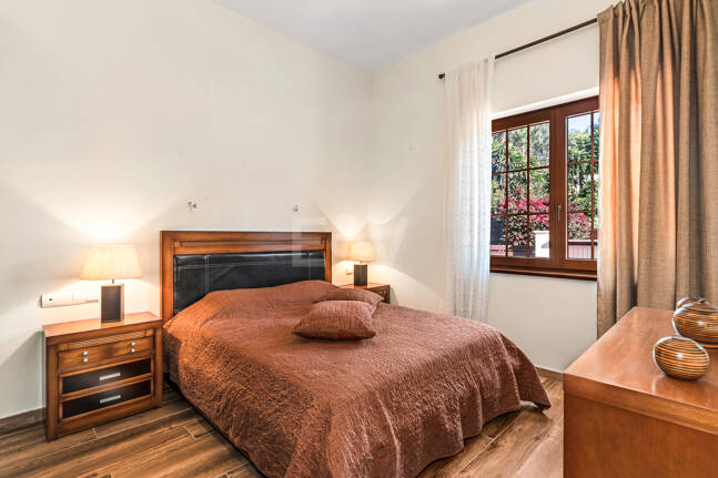 Elegant Medelhavet Villa med havsutsikt i El Rosario