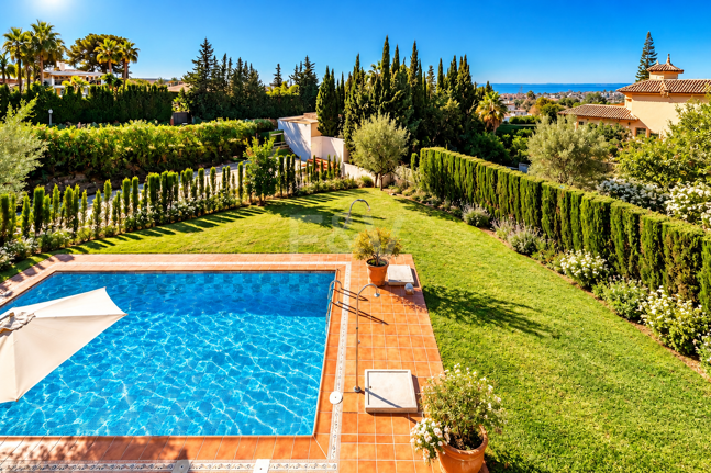 Élégante villa méditerranéenne avec vue sur la mer à El Rosario
