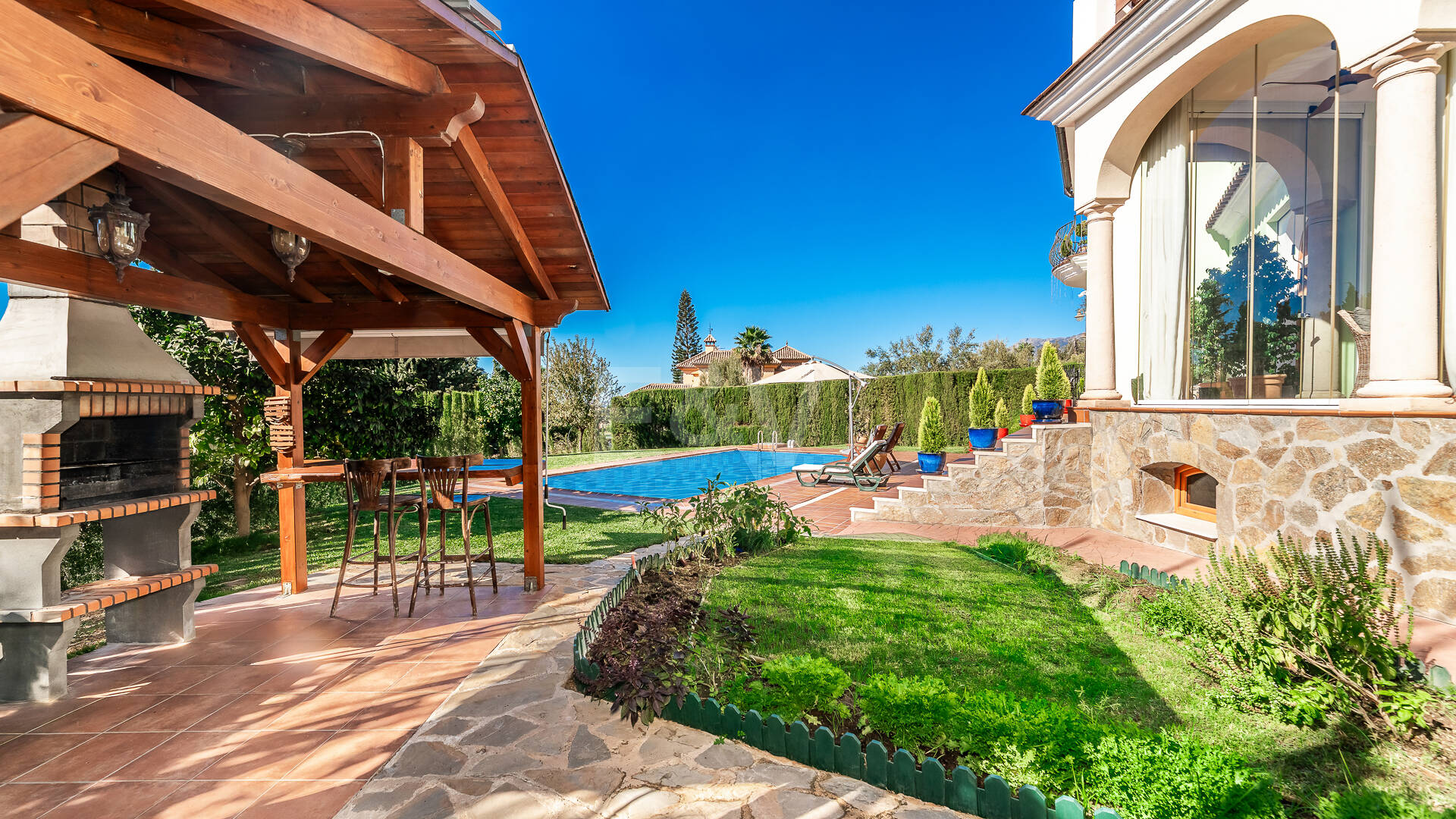 Elegant Medelhavet Villa med havsutsikt i El Rosario