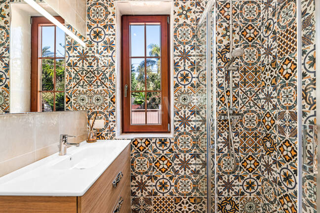 Elegant Medelhavet Villa med havsutsikt i El Rosario