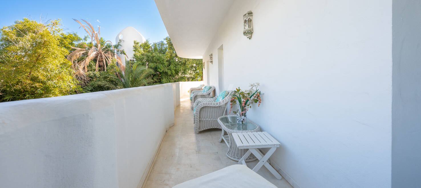 Große 4-Zimmer-Eckwohnung in Gehweite zum Strand