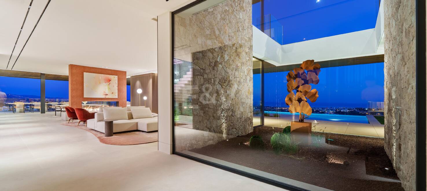 Architectural Brilliance and Breathtaking Views