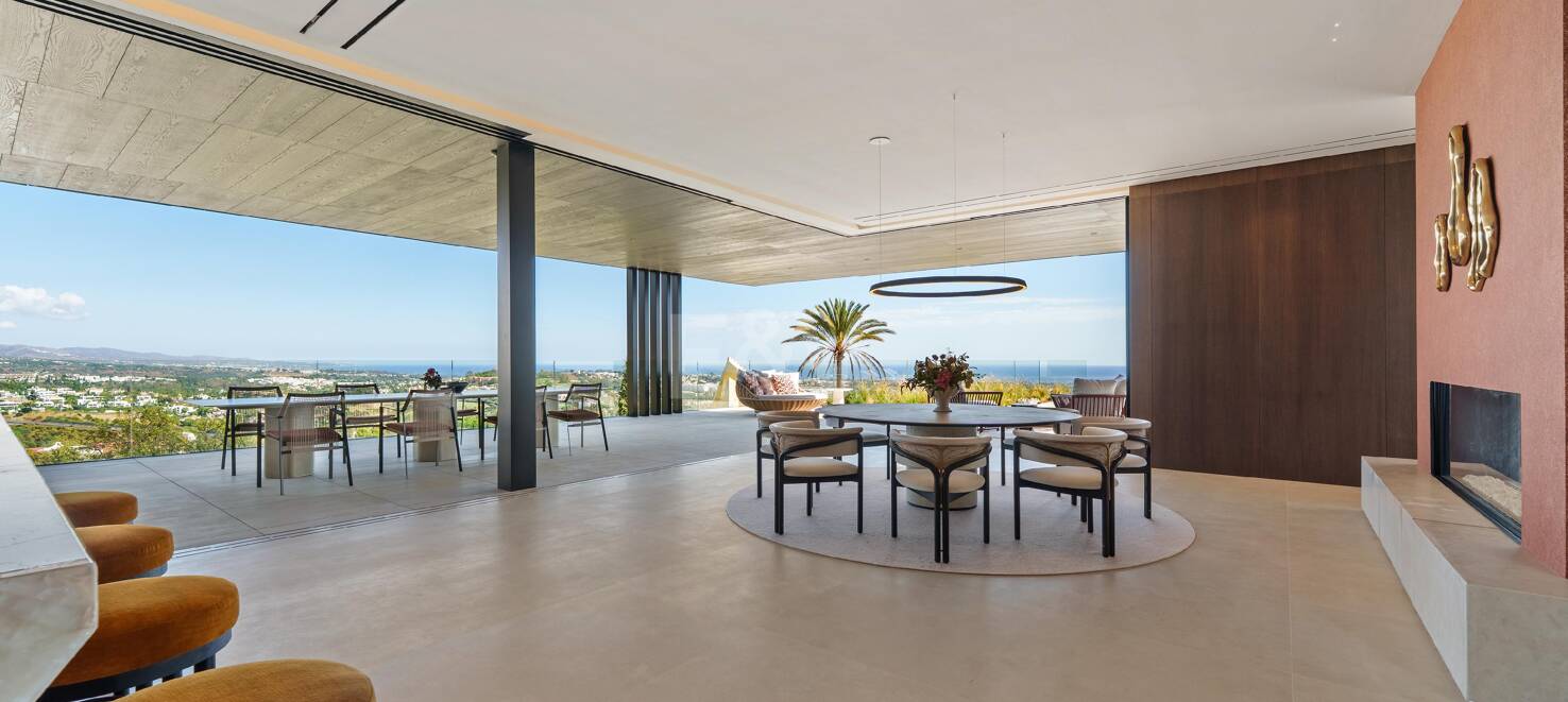 Architectural Brilliance and Breathtaking Views