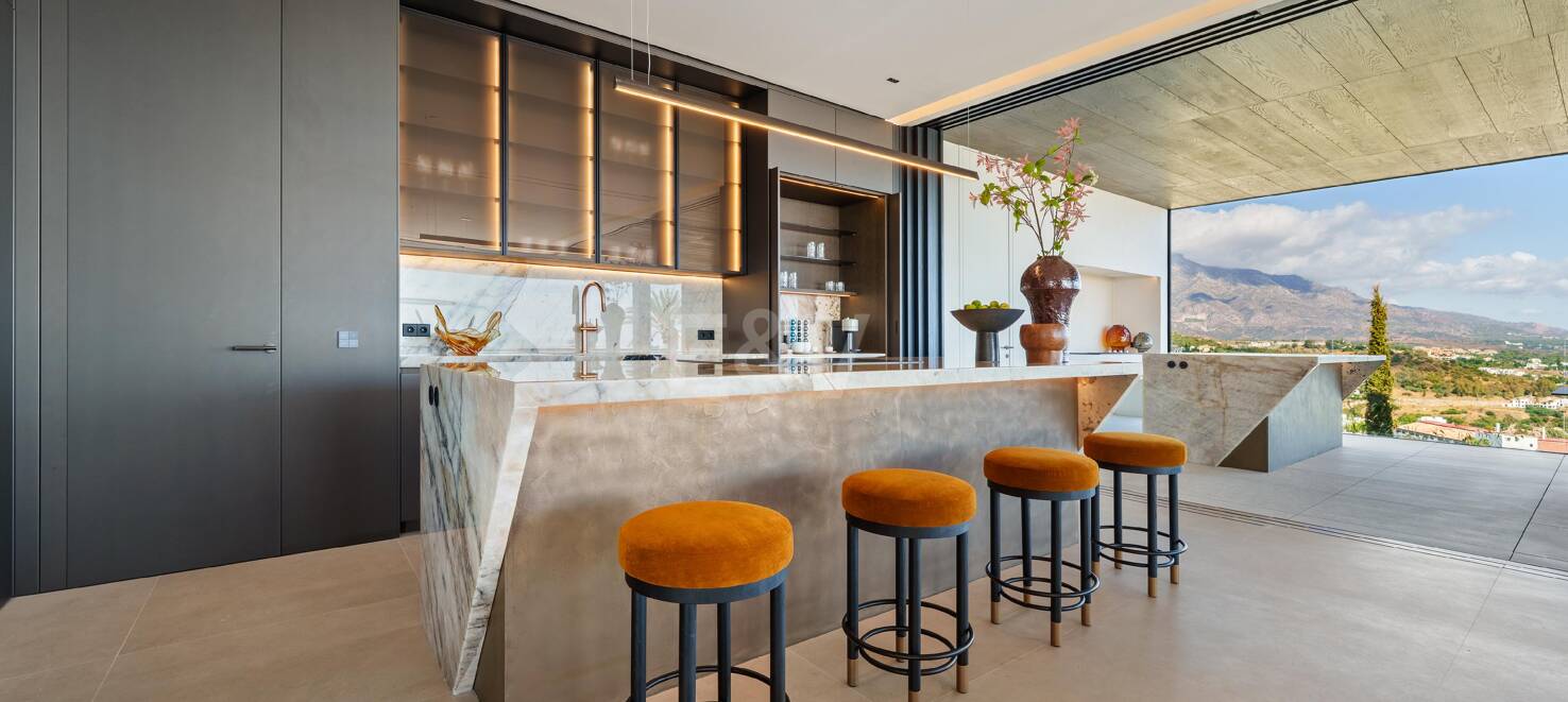 Architectural Brilliance and Breathtaking Views