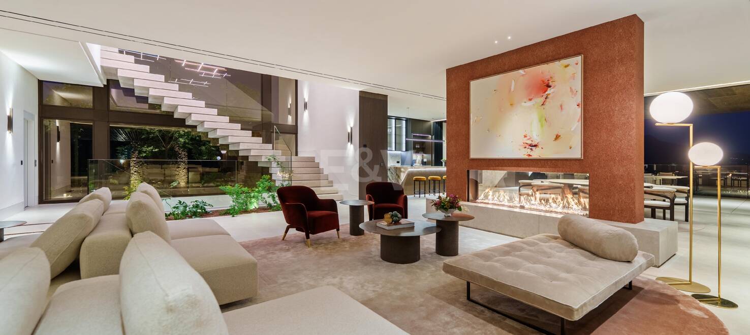 Architectural Brilliance and Breathtaking Views