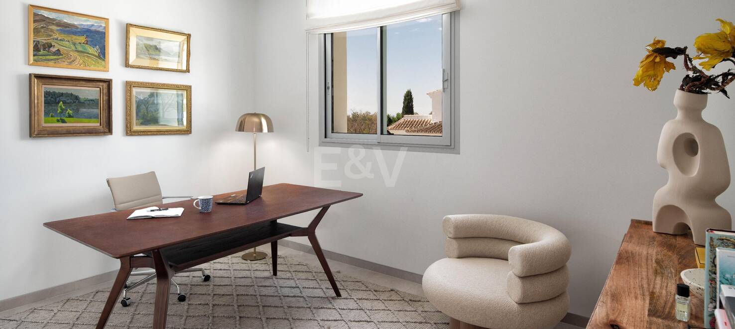 Villa à vendre en Elviria, Marbella Est