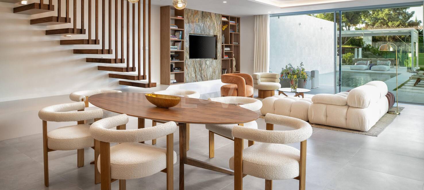 Villa à vendre en Elviria, Marbella Est