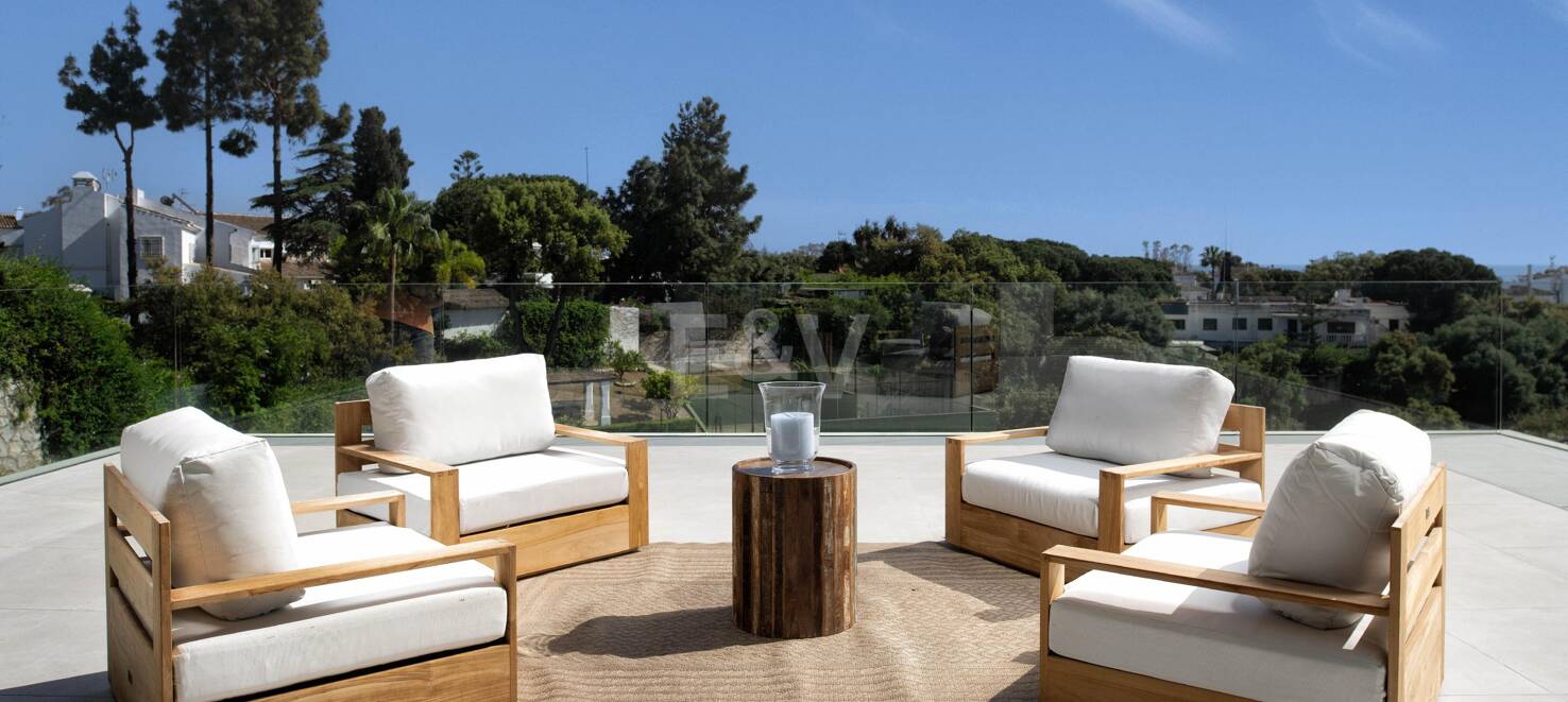 Villa à vendre en Elviria, Marbella Est